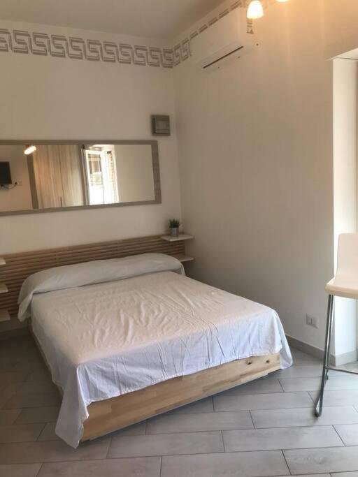 Premium Apartment With Parking Ciampino Exterior foto